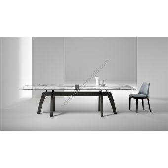 Laurameroni / Tables / Feel