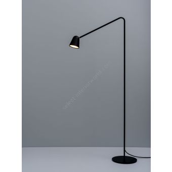 Formagenda / Floor Lamps / Chaplin D225
