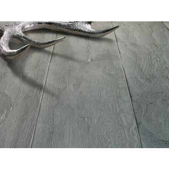 Bassano Parquet / Hand scraped oak parquet / Opera Prima Oak Decking Effect