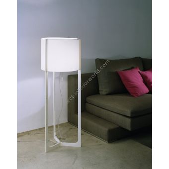 Carpyen / Floor Lamps / Nirvana