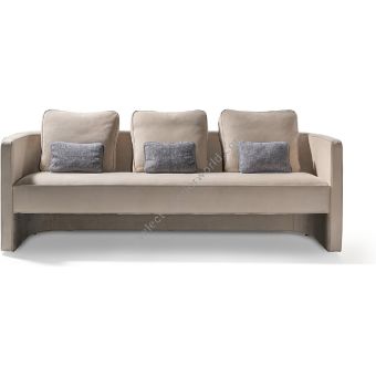 Reflex / Sofas / Aura Sofa