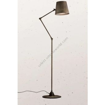Il Fanale / Floor Lamps / Reporter 271.08.OF