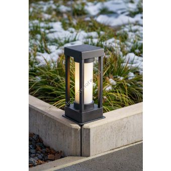 Robers / Outdoor Pedestal Lights / AL6987