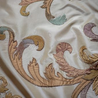 Beaumont & Fletcher / Textiles / Rondine