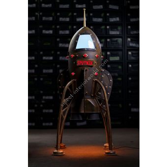 Robers / Floor Lamps / Rocket