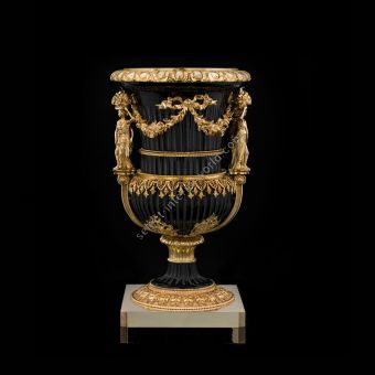 Badari / Decorative Vases / Lorenzo Vase V1-1490/01/NN