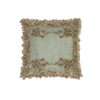 Beaumont & Fletcher / Pillows / Viola Cushion