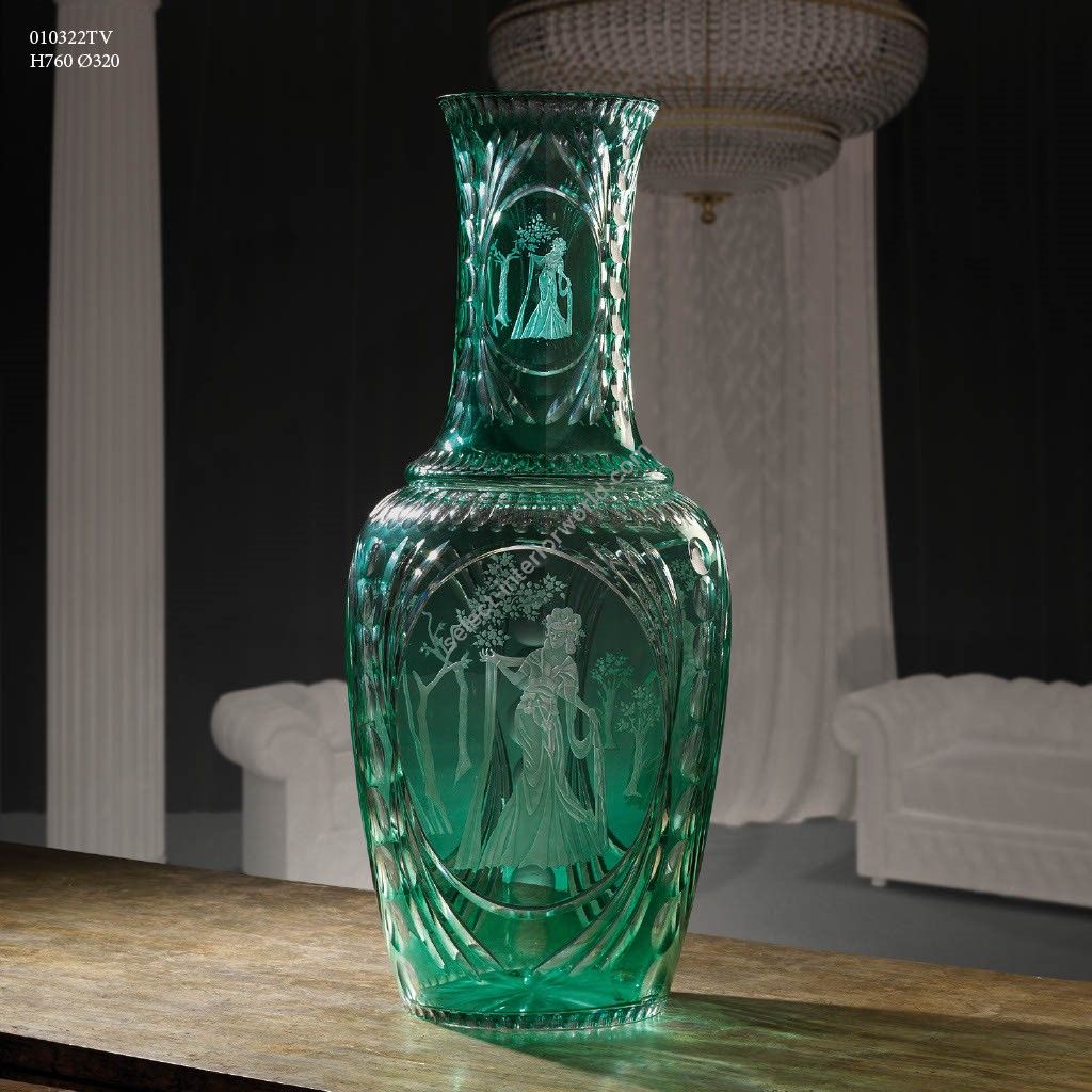 Italian Luxury Lighting / Vases / Green Crystal 76 cm 010322TV
