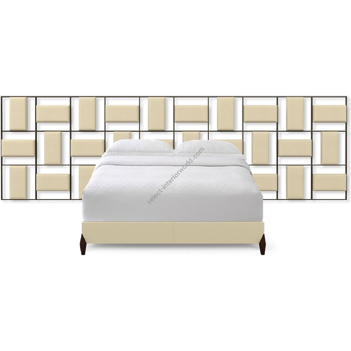 Christopher Guy / Beds / Monolith Nuit I 20-0699