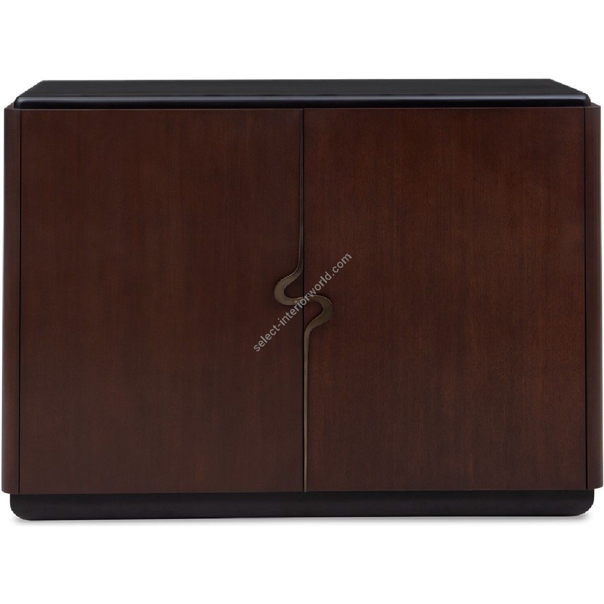 Christopher Guy / Cabinets / Lafitte 84-0063