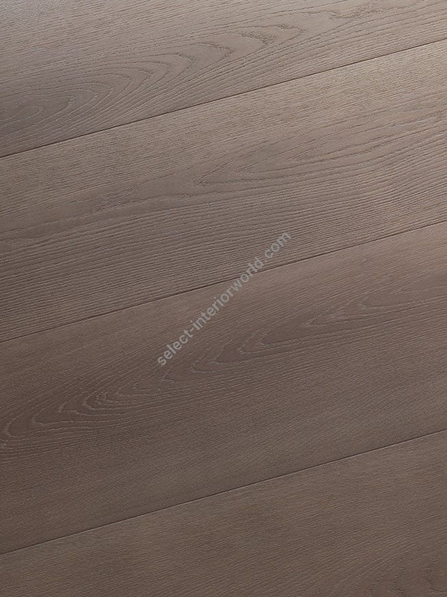 Berti / Oak Berti Studio / Greyish light grey oak parquet