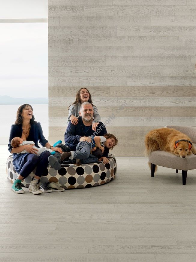 Berti / Oak Berti Studio / Scratch Bianco Light Parquet