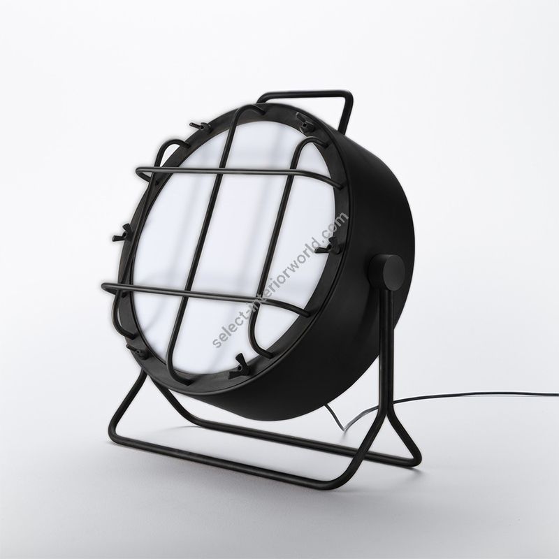 Zava / Floor Lamps / Cantiere