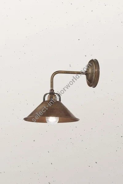 Il Fanale / Wall Lights / Cascina 204.05.OO