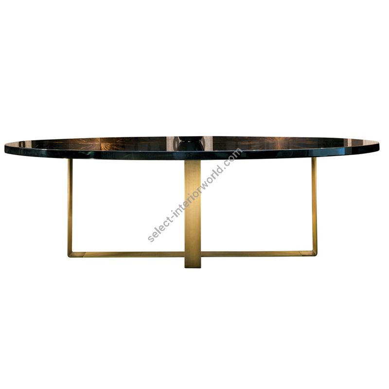 DOM Edizioni / Dinner Table / Pierre Elliptic