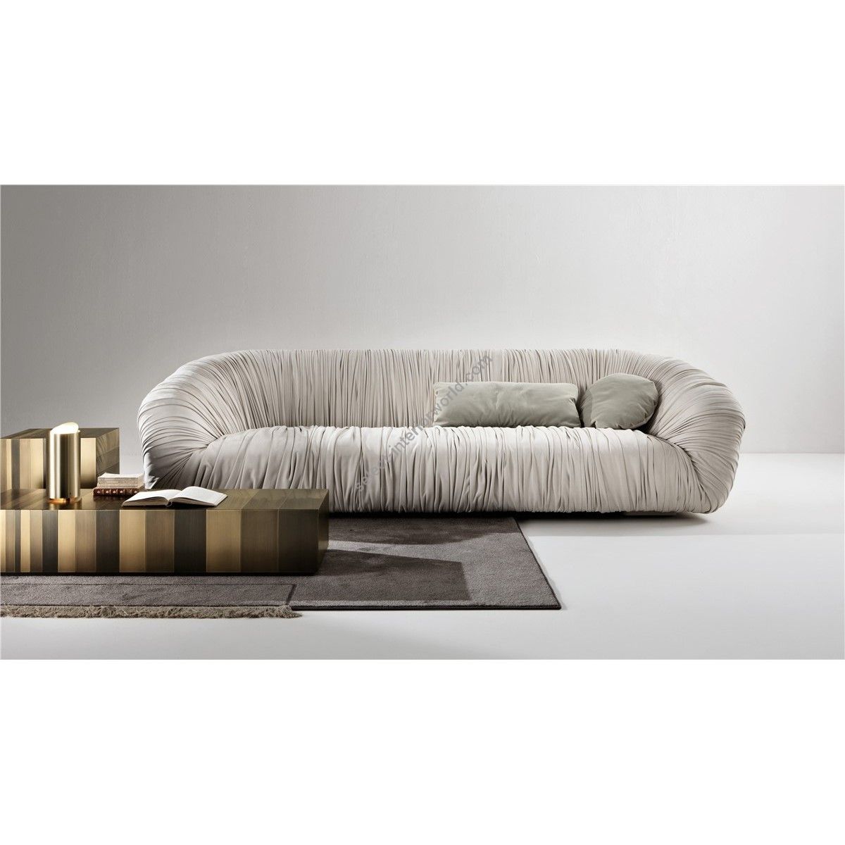 Laurameroni / Sofas / Drapé Sofa