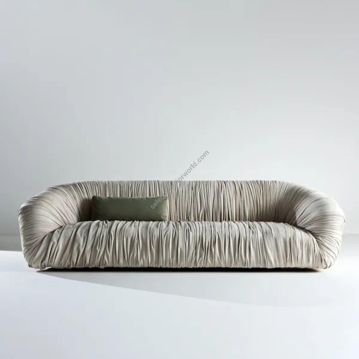 Laurameroni / Sofas / Drapé Sofa