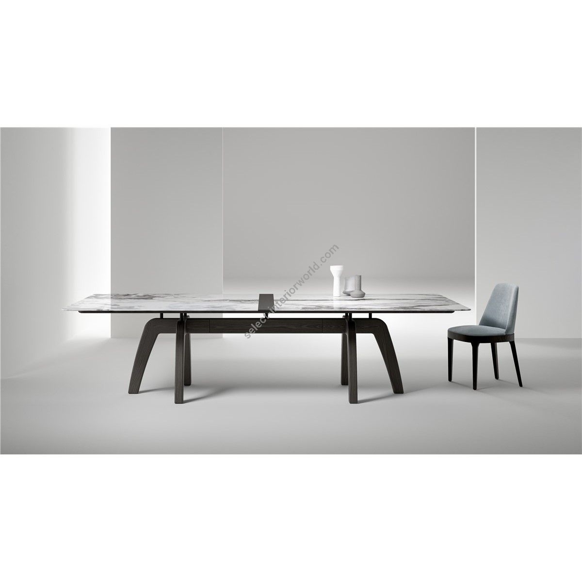 Laurameroni / Tables / Feel