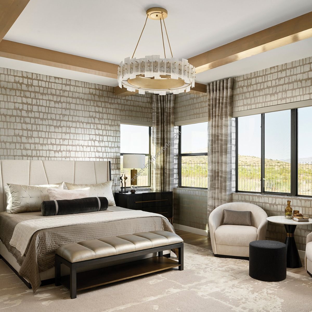 Fine Art Handcrafted Lighting / Pendant Lights / Lunea 33″ Round 910340