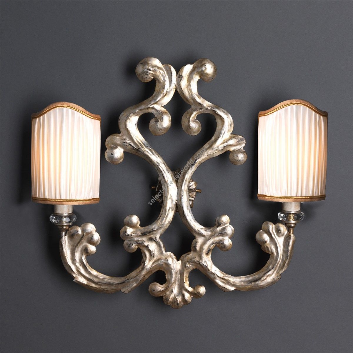 Officina Ciani / Wall Sconces / Hammered Iron HL1082WA-2 Ricami