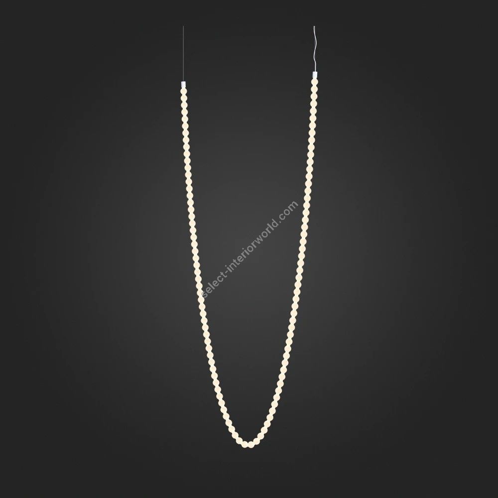 Manooi / Pendants & Suspension Lights / Jewel Suspended