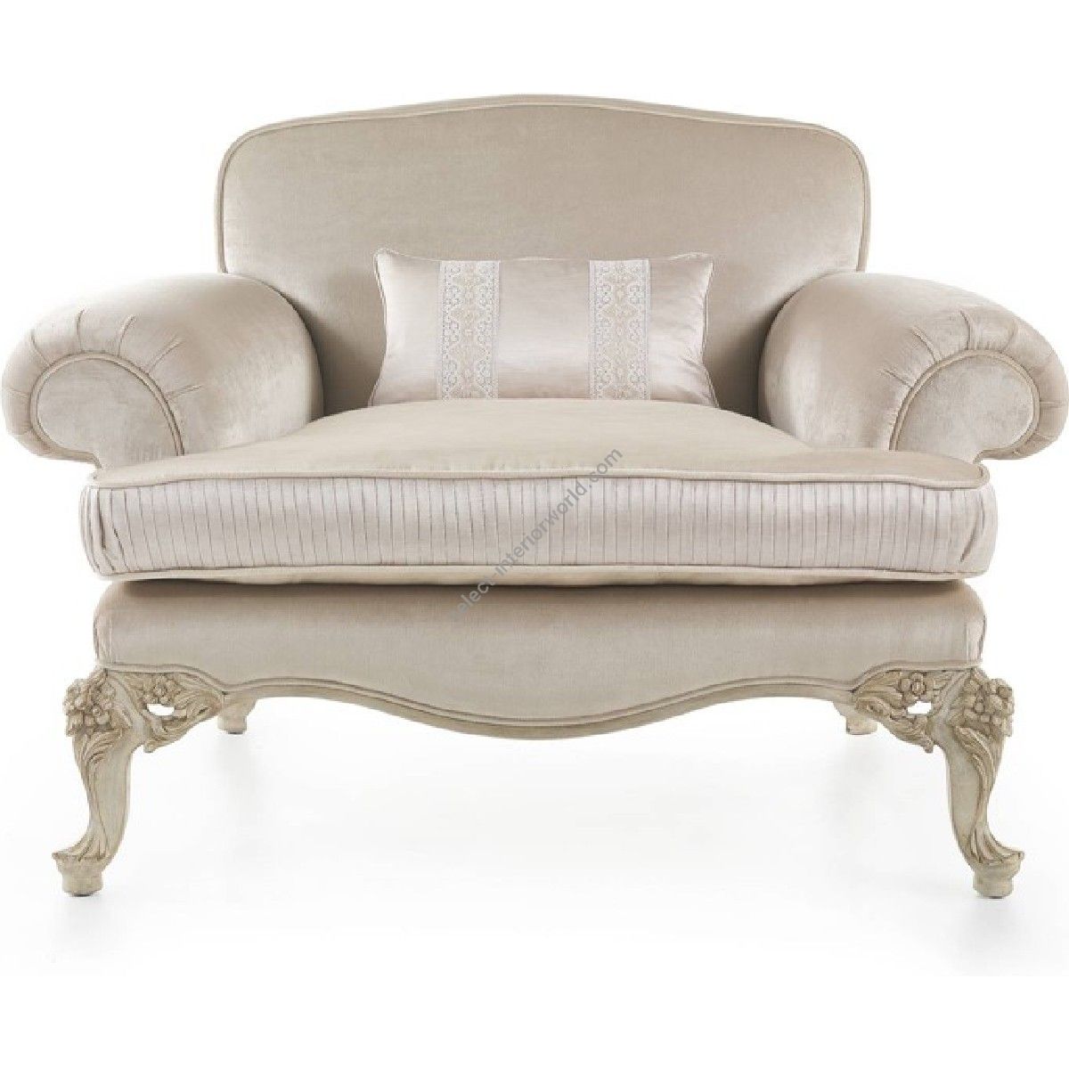 Jumbo Collection / Armchair / La Grande Dame Armchair1