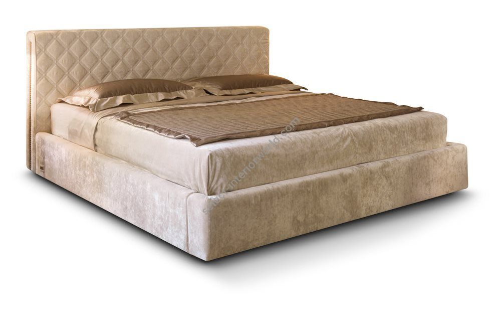 Longhi / Beds / Helmut bed W 820
