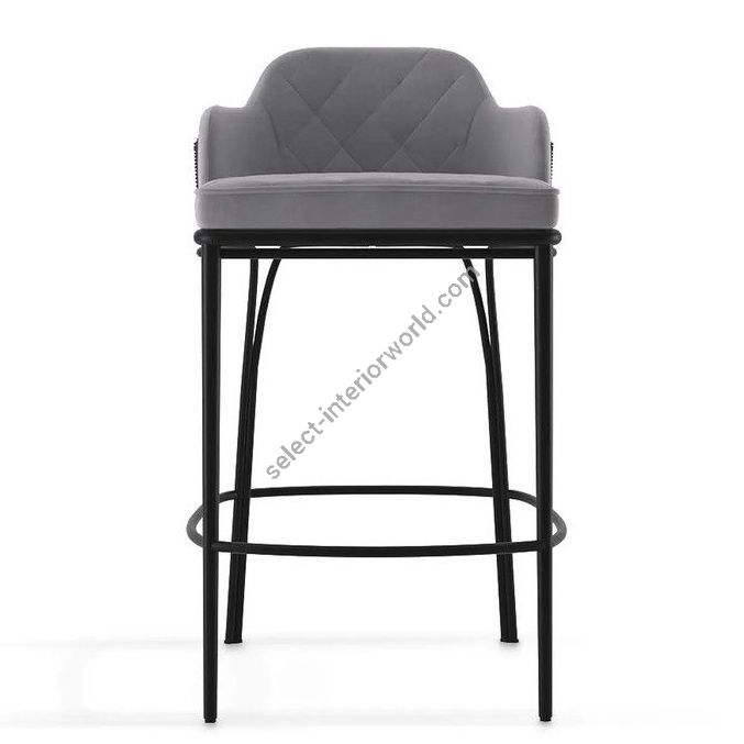 Luxxu / Bar Stools / Charla Grey