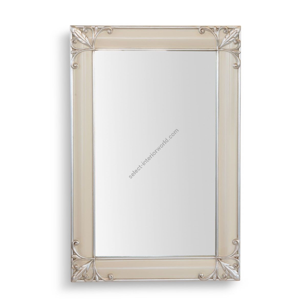 Corte Zari / Wall Mirrors / Clara