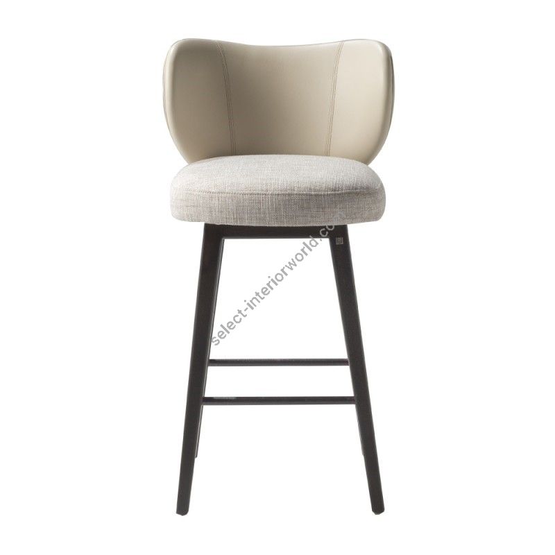 Adriana Hoyos / Bar Stools / Rumba 100 Swivel