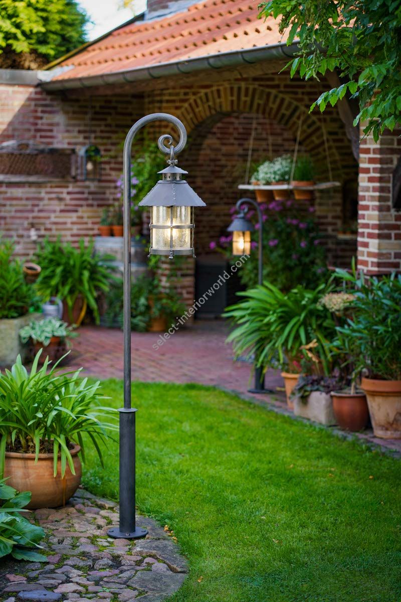 Robers / Outdoor Post Lights / AL6954