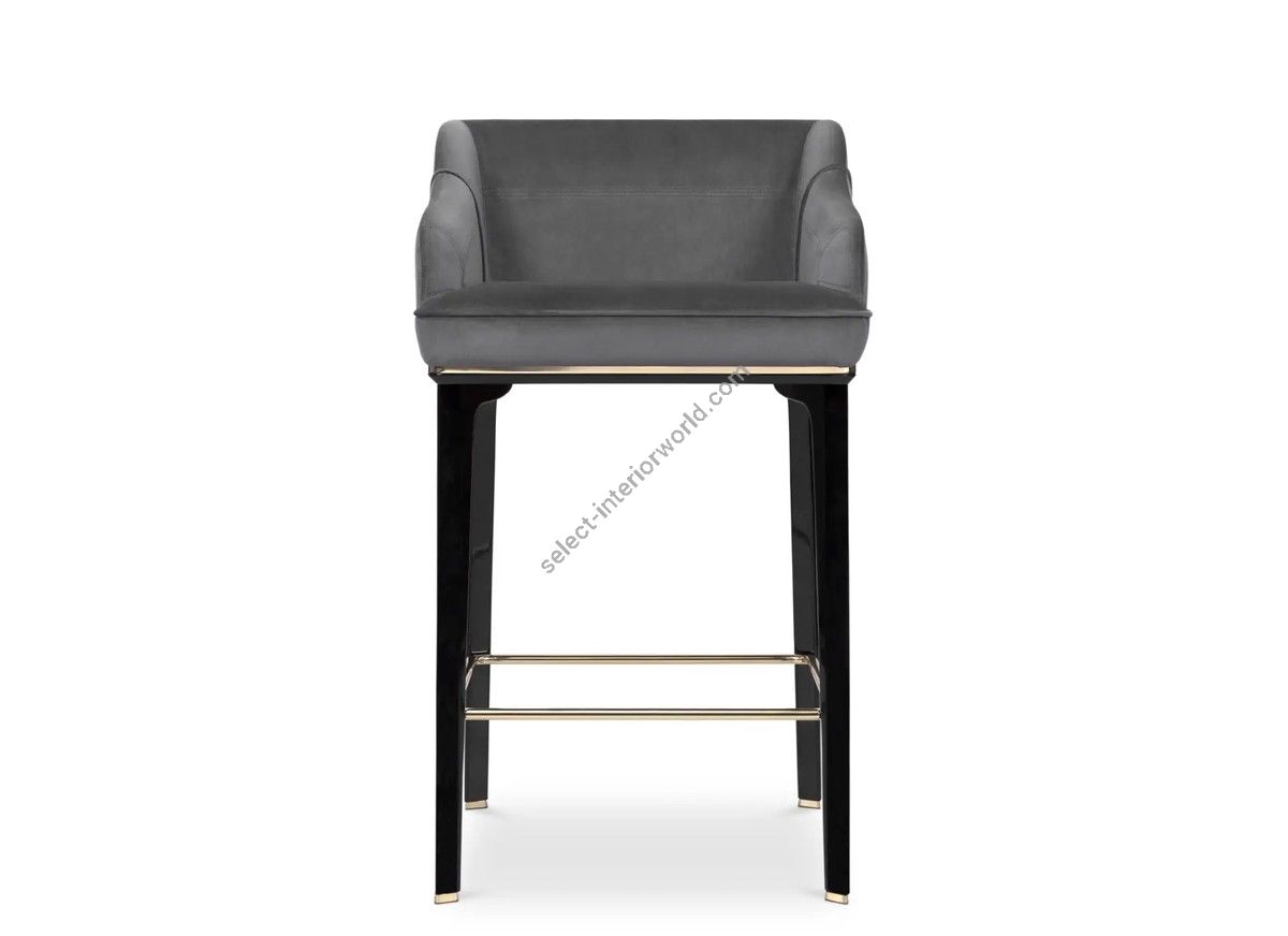 Luxxu / Bar Stools / Saboteur
