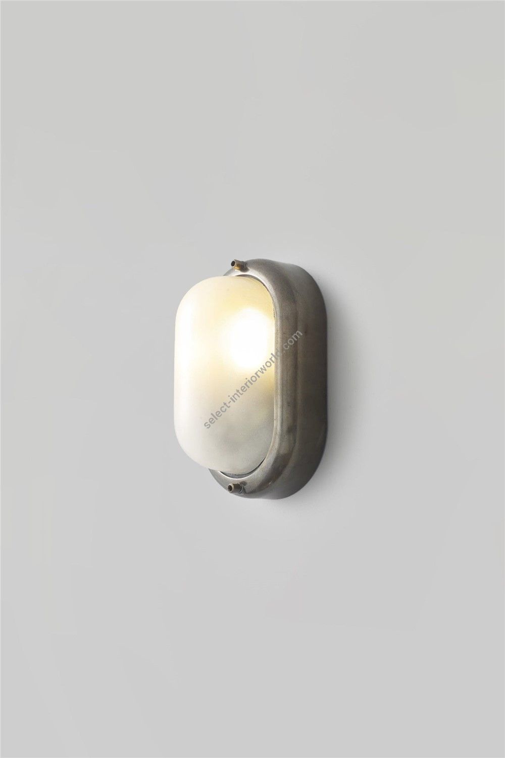 Original BTC / Wall Lights / Small Exterior Oval Bulkhead 8124