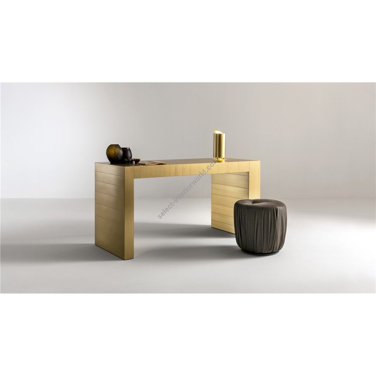 Laurameroni / Consoles / ST 40