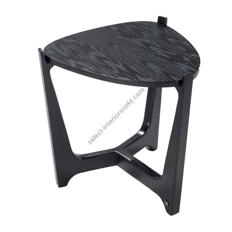 Adriana Hoyos / Coffee Tables / Ten Small Cocktail 120-121