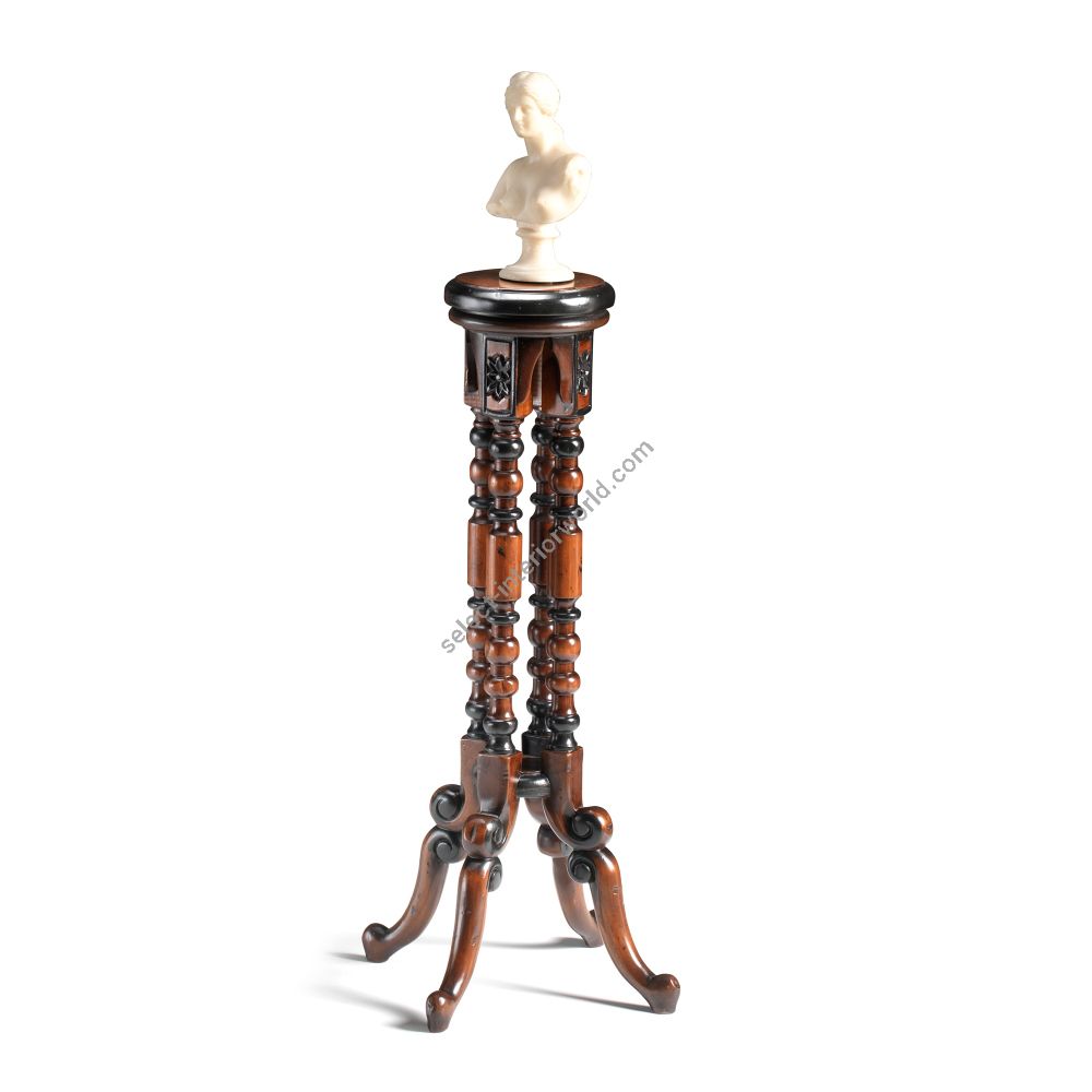Francesco Molon / Pedestals / Minion U239.03