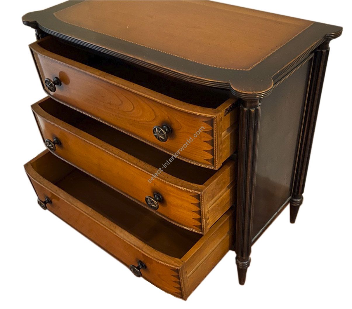 Pregno / Chest of Drawers / Louis XVI Style | In stock