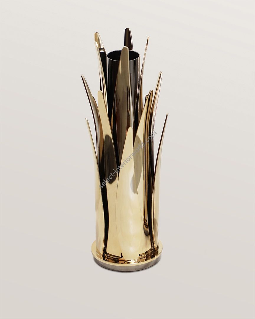 Castro Lighting / Decorative & Flower Vases / Savage DEC.015