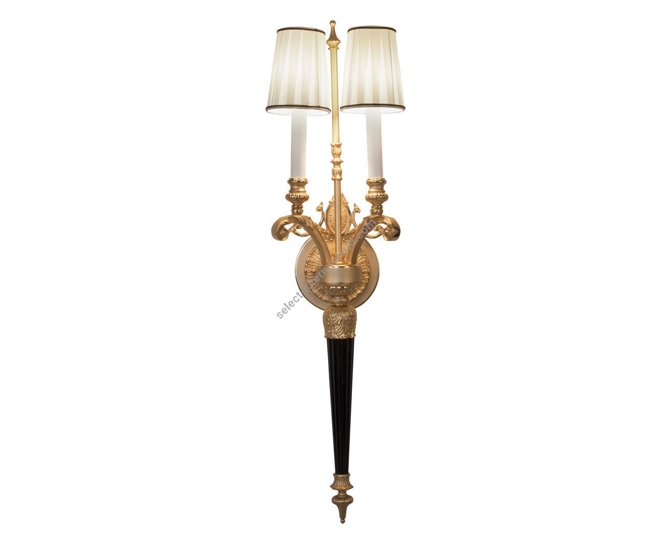 Mariner / Wall Sconces / Casted Bronze & Wood 20082.0