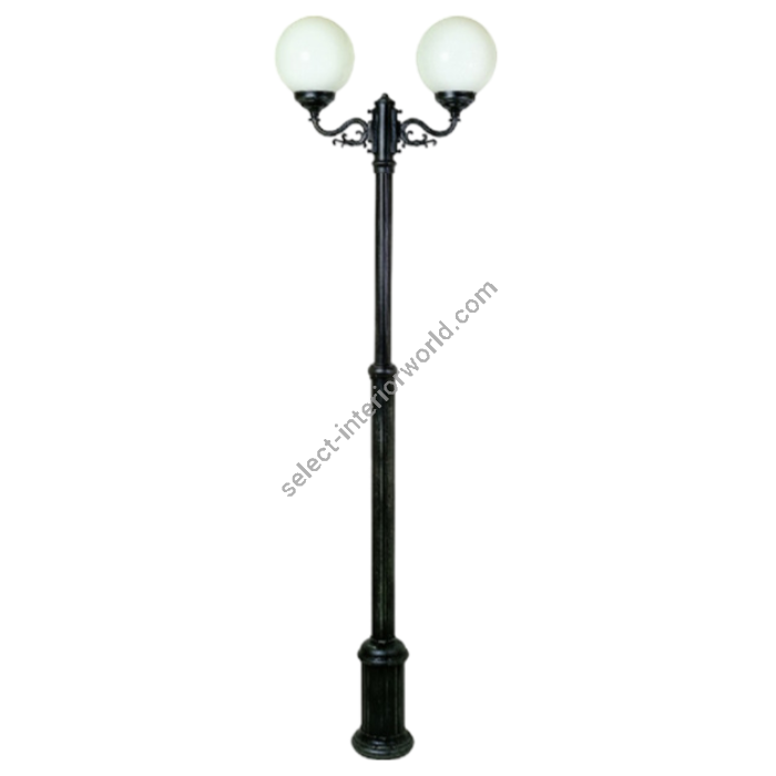 Moretti Luce / Post & Bollard Lights / Aluminum Traditional Amalfi 22R7