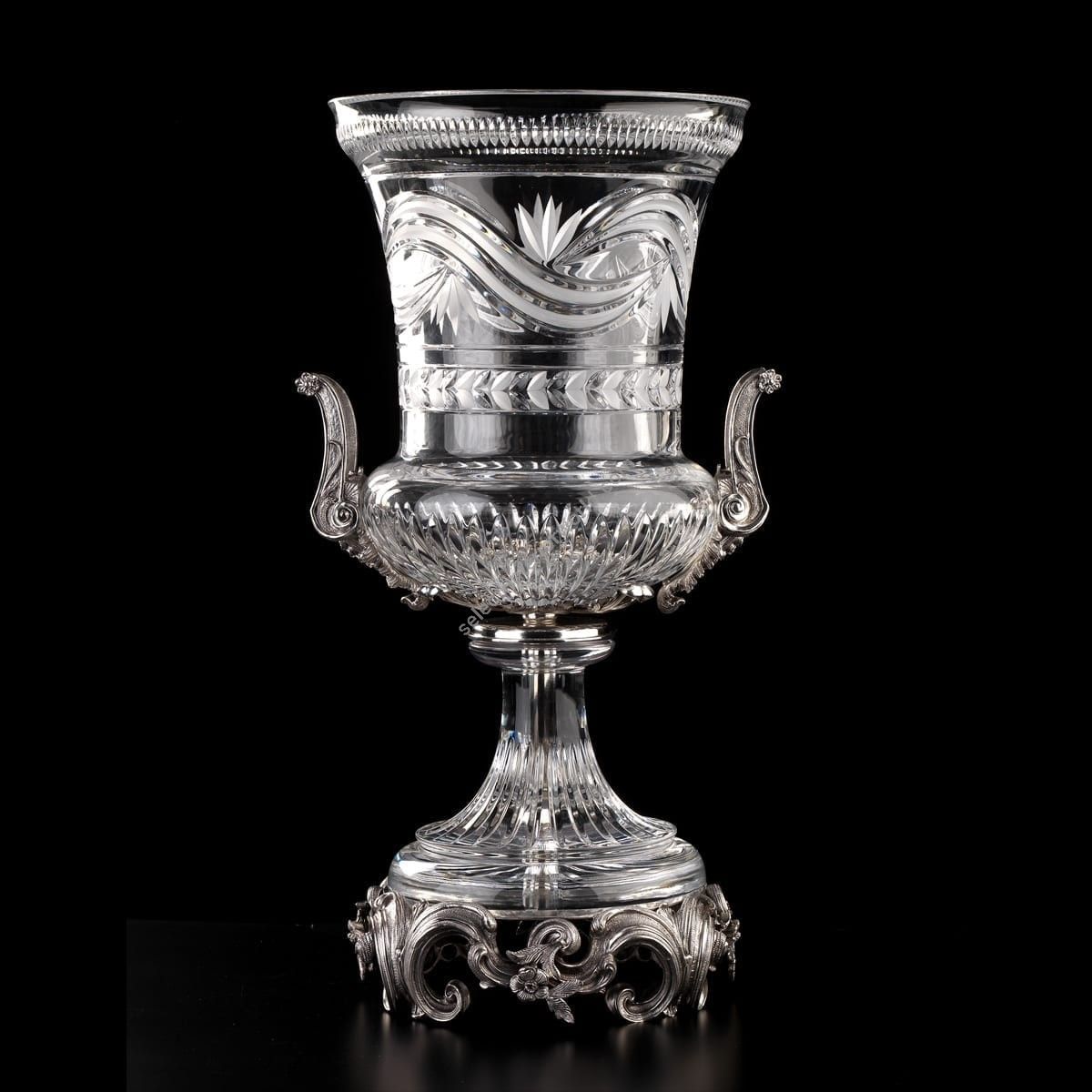 Badari / Decorative Vases / Doctors Vase V1-530/04/TR