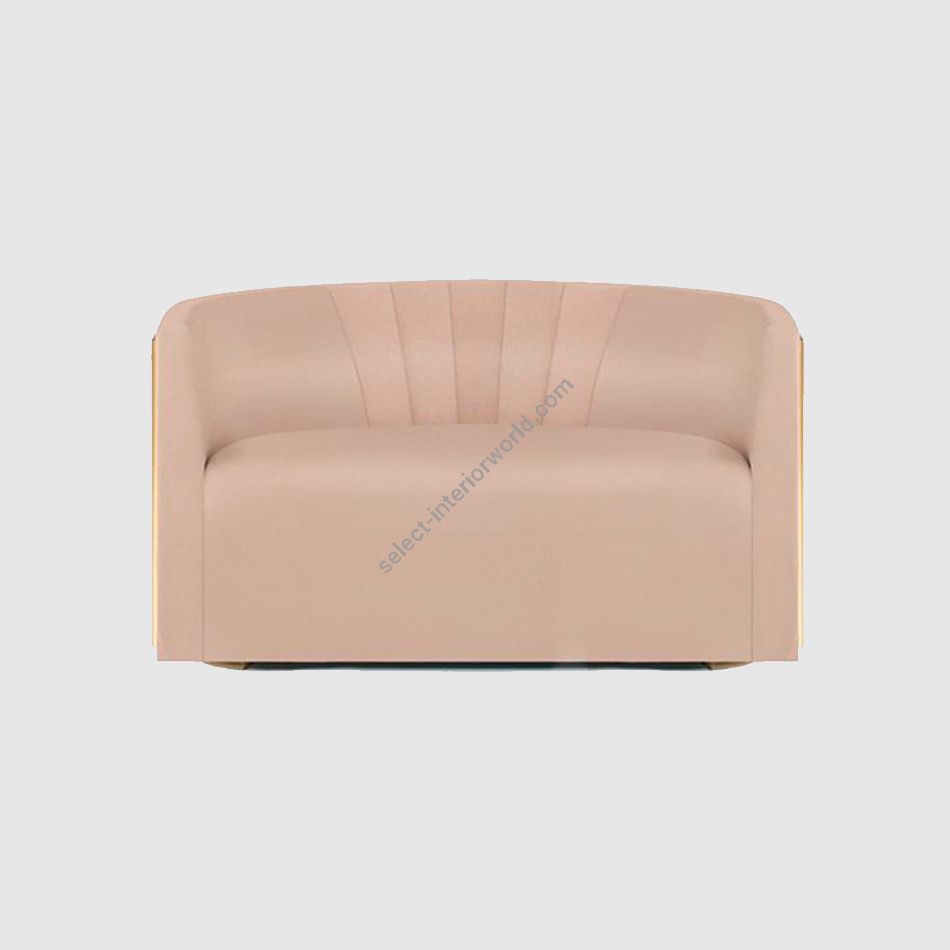 Essential Home / Sofa / Grace