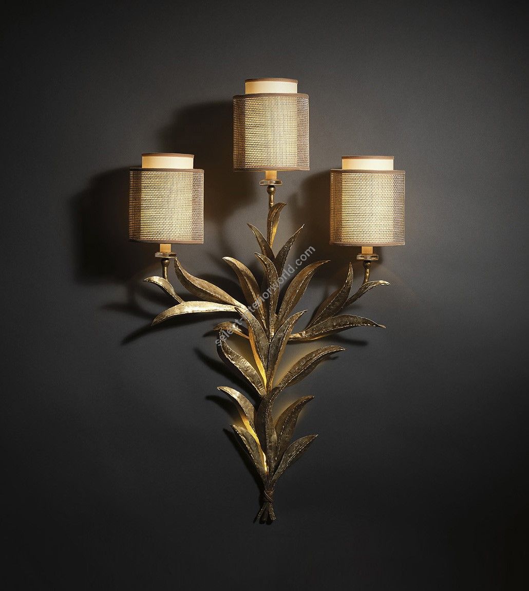 Officina Ciani / Wall Sconces / Iron with 3 Lampshades HL1005WA-3 Timeless