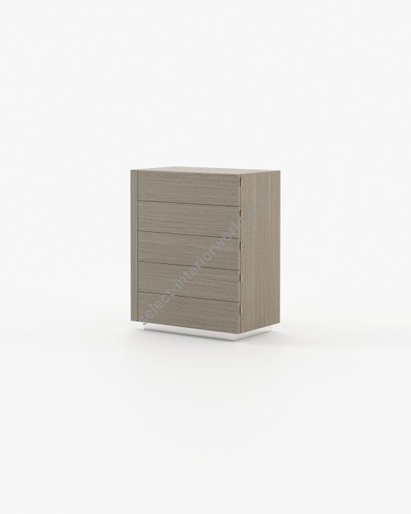 Laskasas/ Dressers / Kira