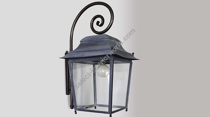 LumArt / Outdoor Wall Lights / Chantilly Giant 1018