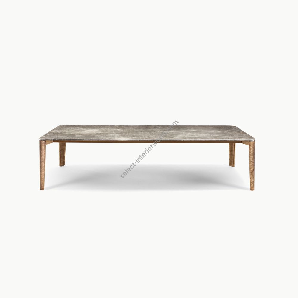 Exteta / Dining Tables / Moonlight