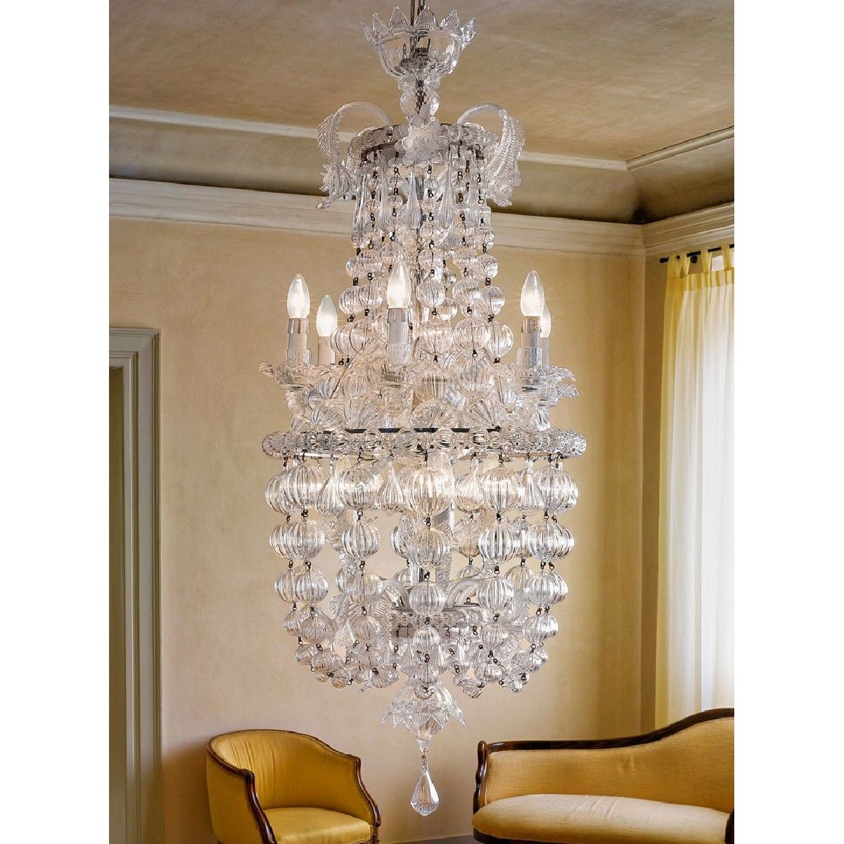 Arte Veneziana / Chandeliers / Pallottone Venetian Style LVC-AVA-003-LV100