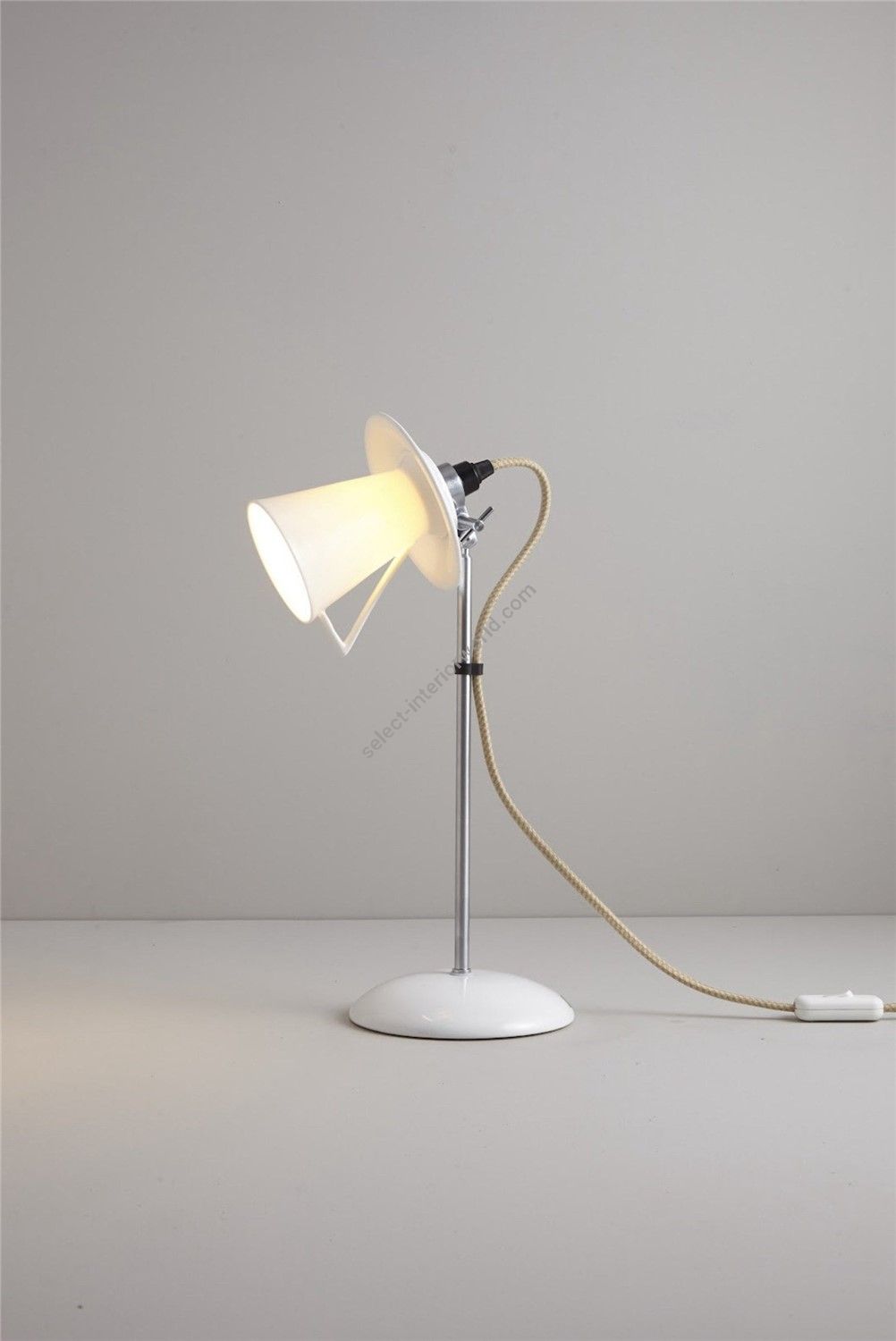 Original BTC / Table Lamps / Teacup