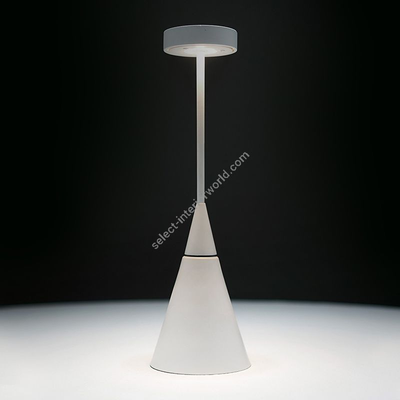 Zava / Table Lamps / Fenex Rechargeable