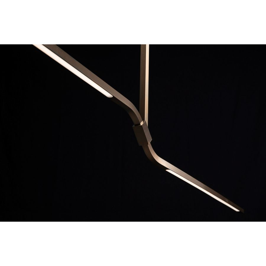 Shown in Satin Brass